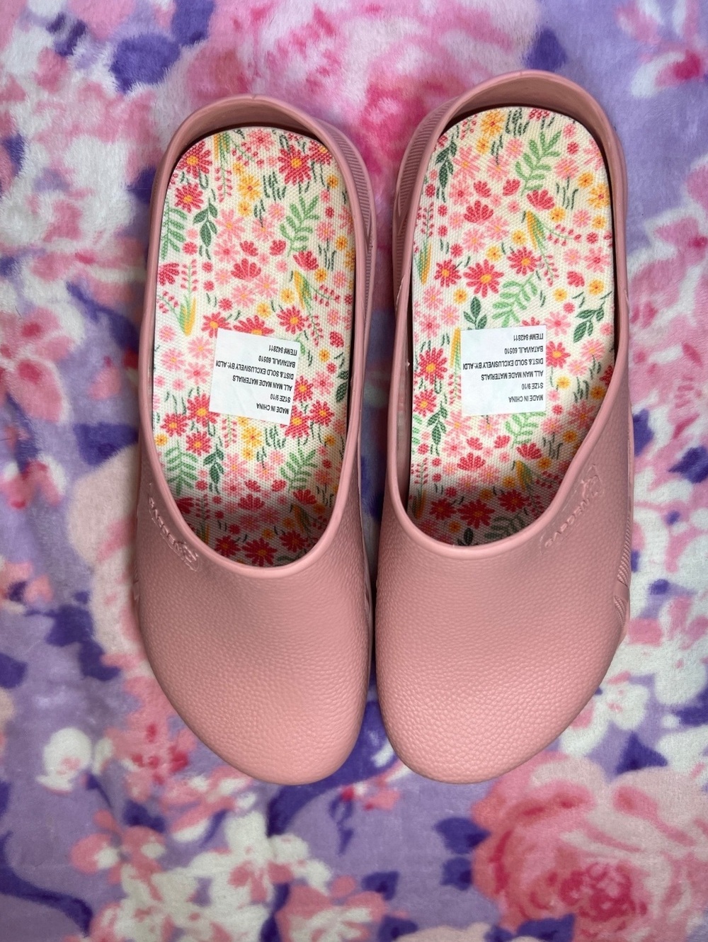 Gardenline Pink Garden Clogs Women’s Size 9/10 NWT